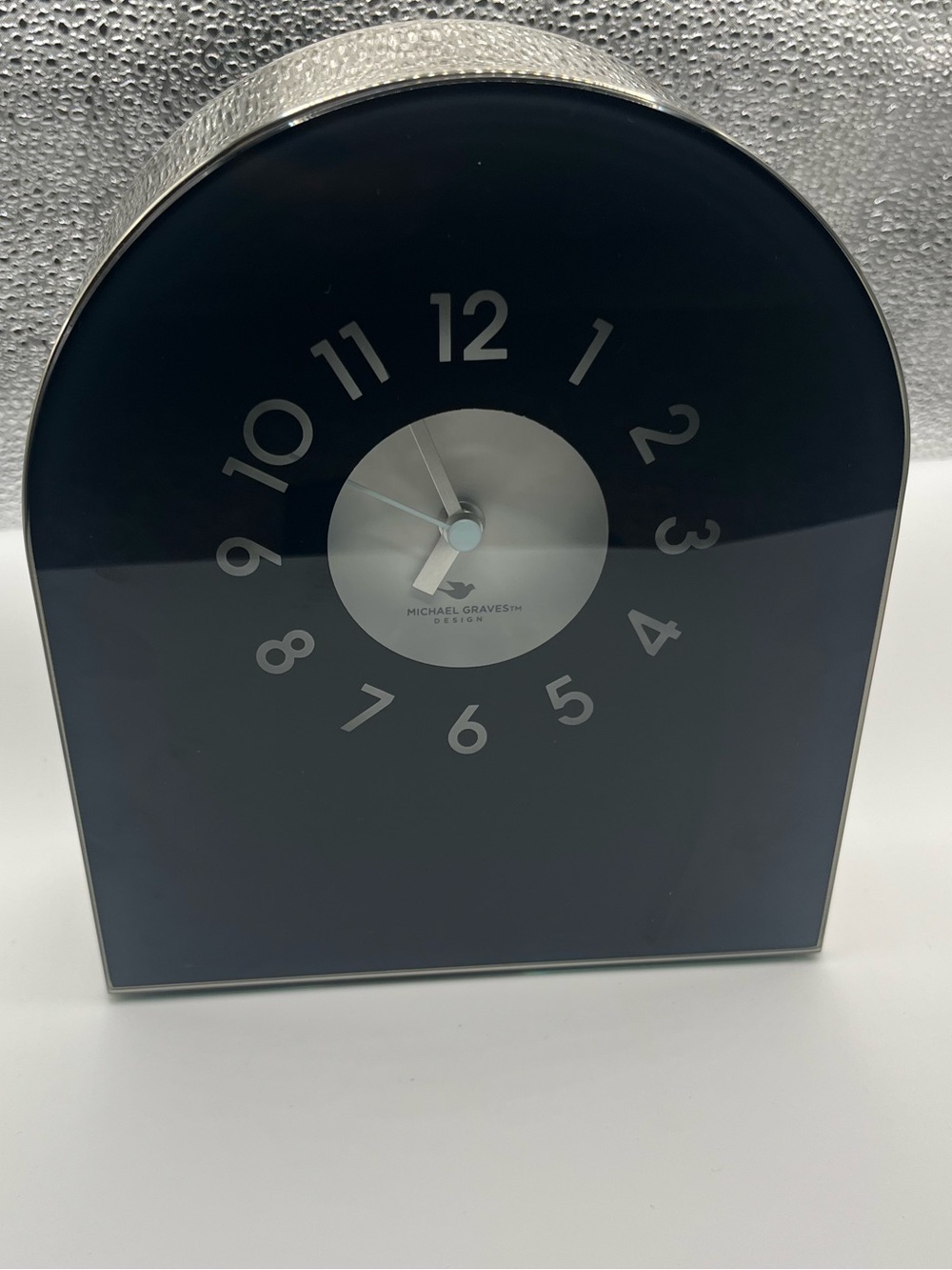 Michael Graves Design Modern
Mantel Clock Black Glass Stainless Steel Quartz